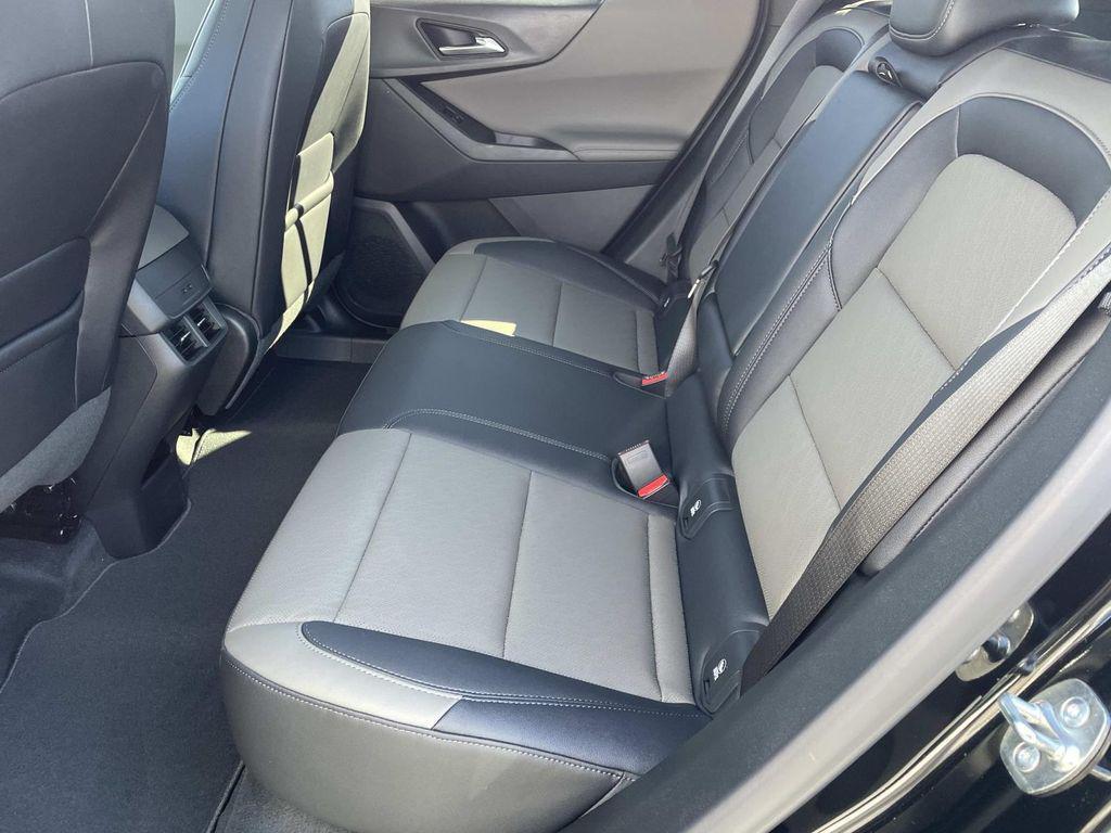 new 2026 Chevrolet Equinox car, priced at $30,053