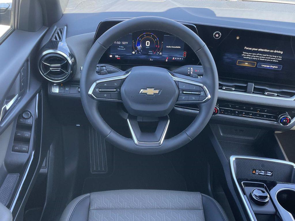 new 2026 Chevrolet Equinox car, priced at $30,053