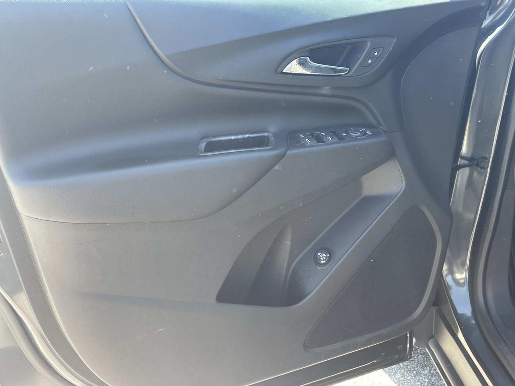 used 2020 Chevrolet Equinox car, priced at $13,990