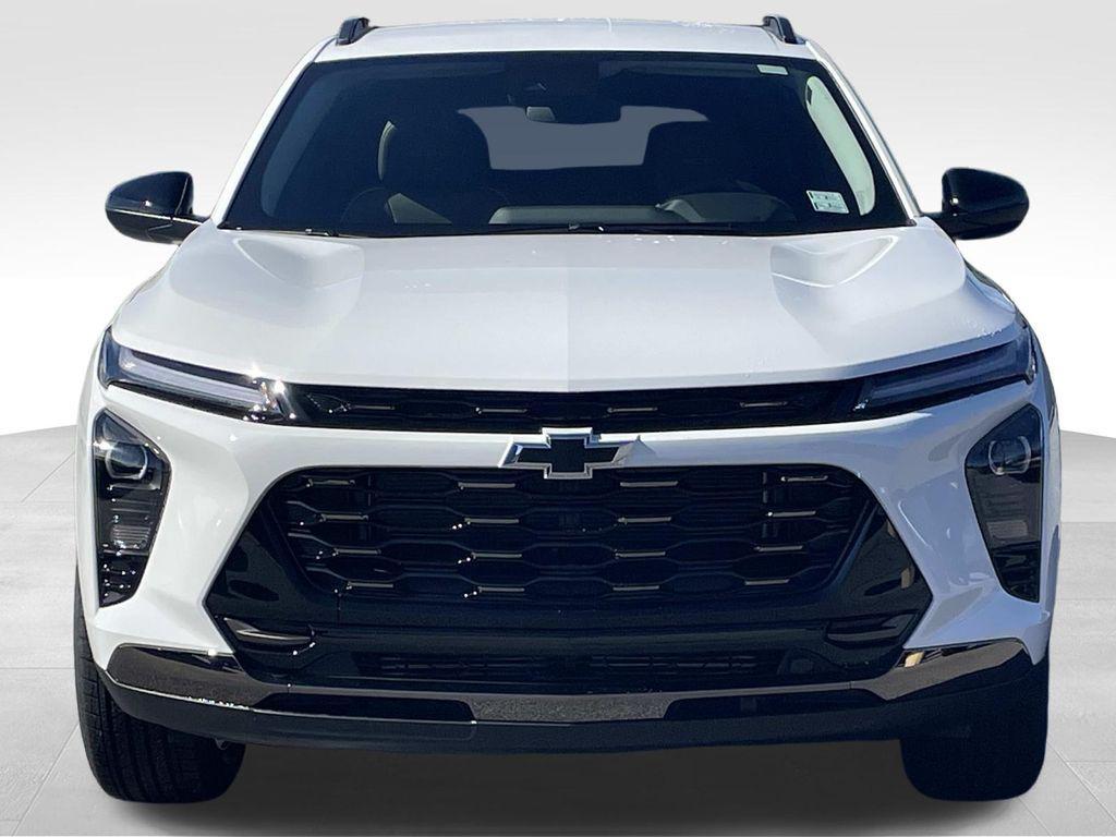 new 2026 Chevrolet Trax car, priced at $26,015