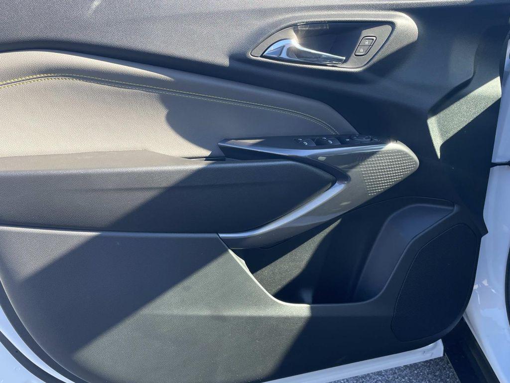 new 2026 Chevrolet Trax car, priced at $26,015