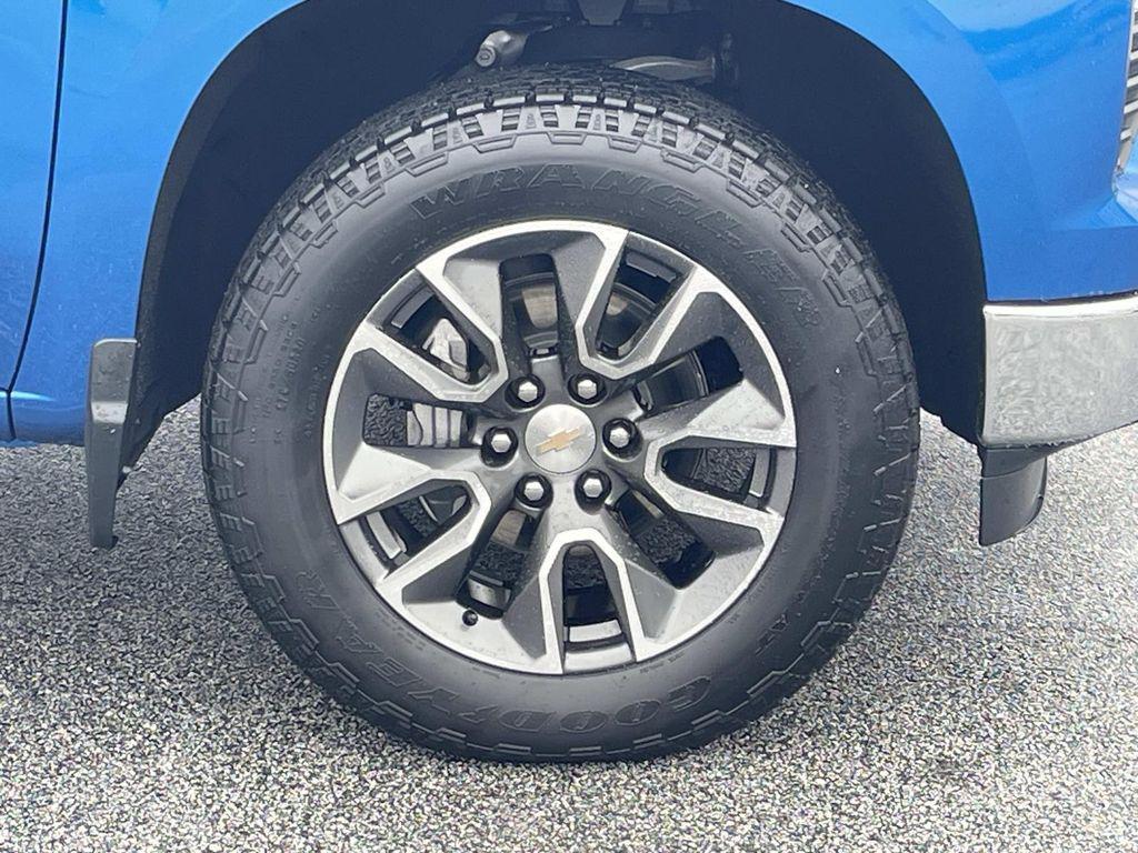 used 2022 Chevrolet Silverado 1500 car, priced at $35,990