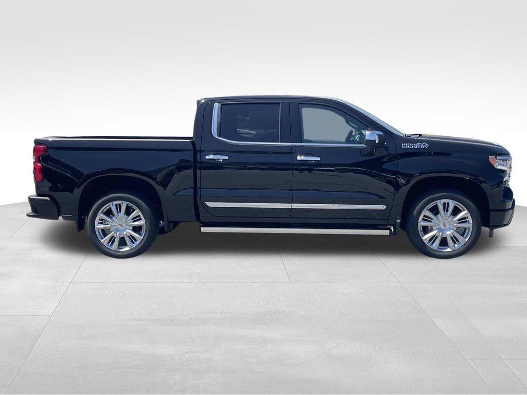 new 2026 Chevrolet Silverado 1500 car, priced at $68,105