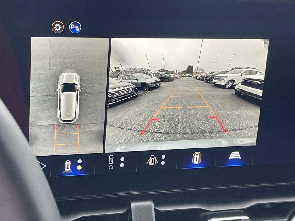 new 2026 Chevrolet Equinox car, priced at $29,899