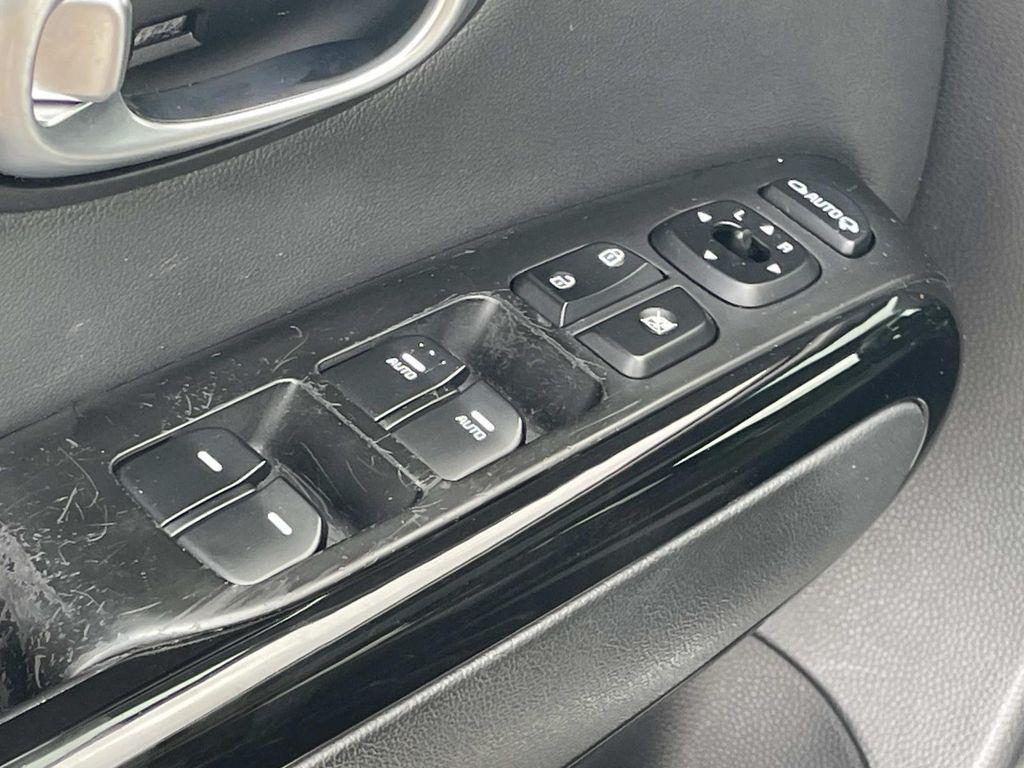 used 2014 Kia Soul car, priced at $7,790