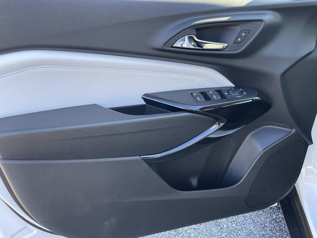 new 2026 Chevrolet Trax car, priced at $25,108