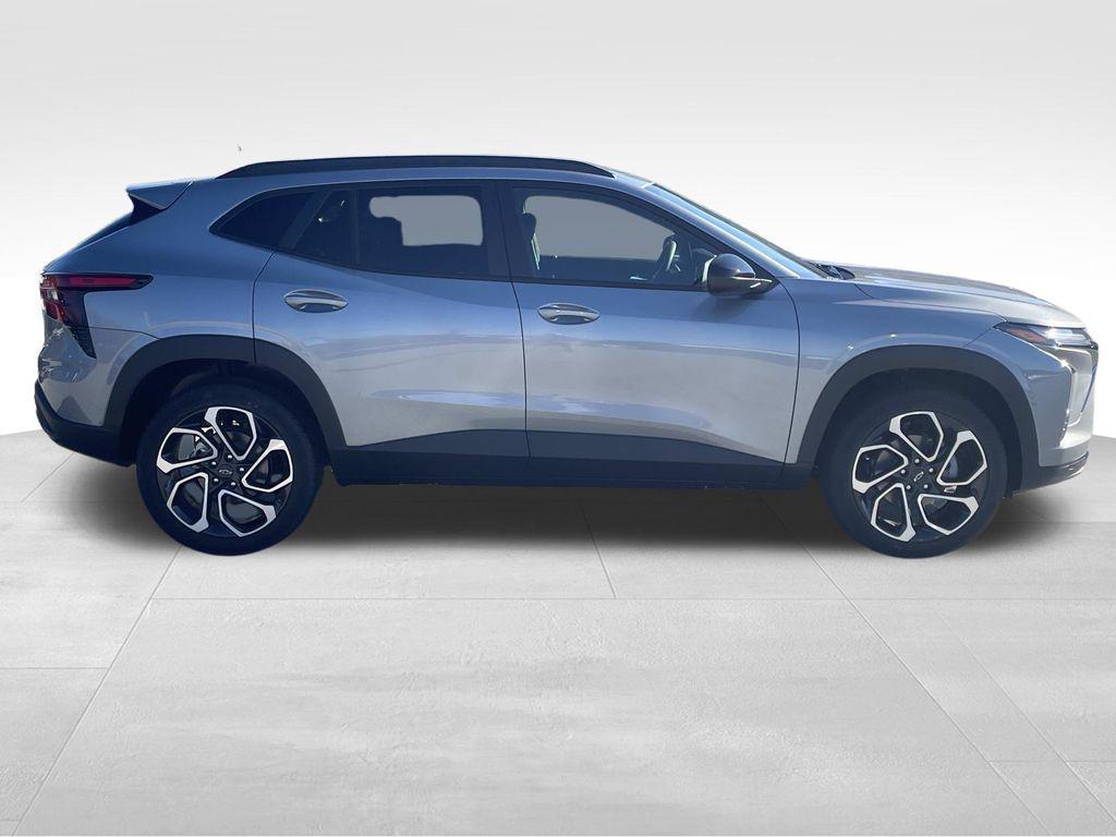 new 2026 Chevrolet Trax car, priced at $25,894