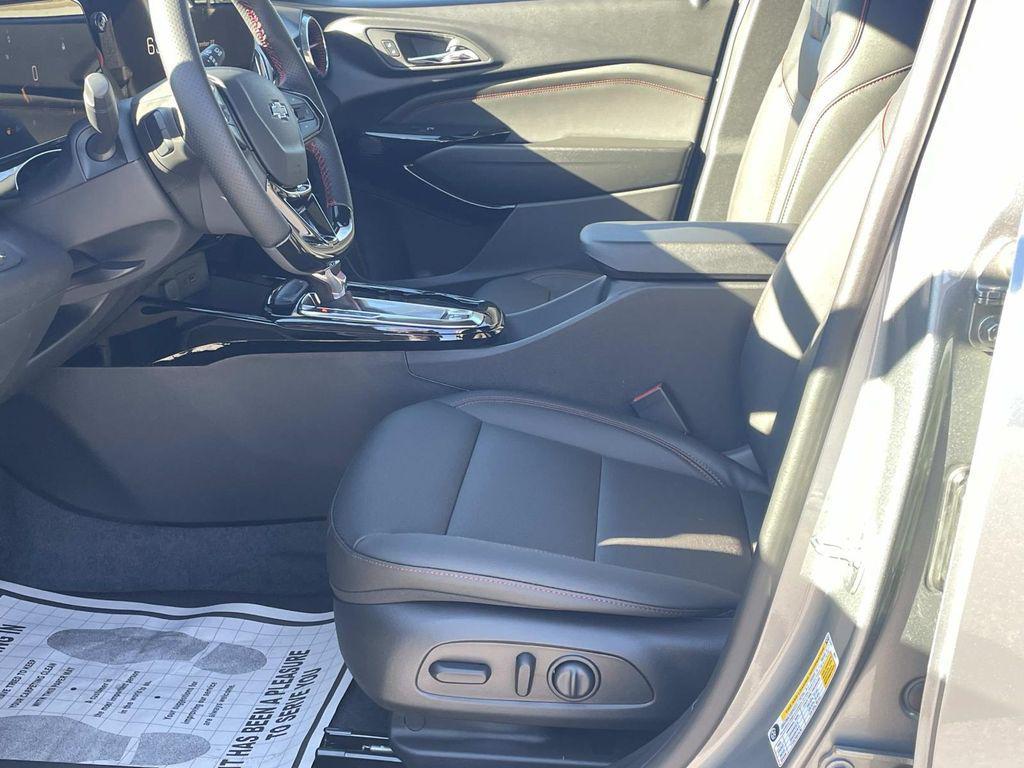 new 2026 Chevrolet Trax car, priced at $25,894