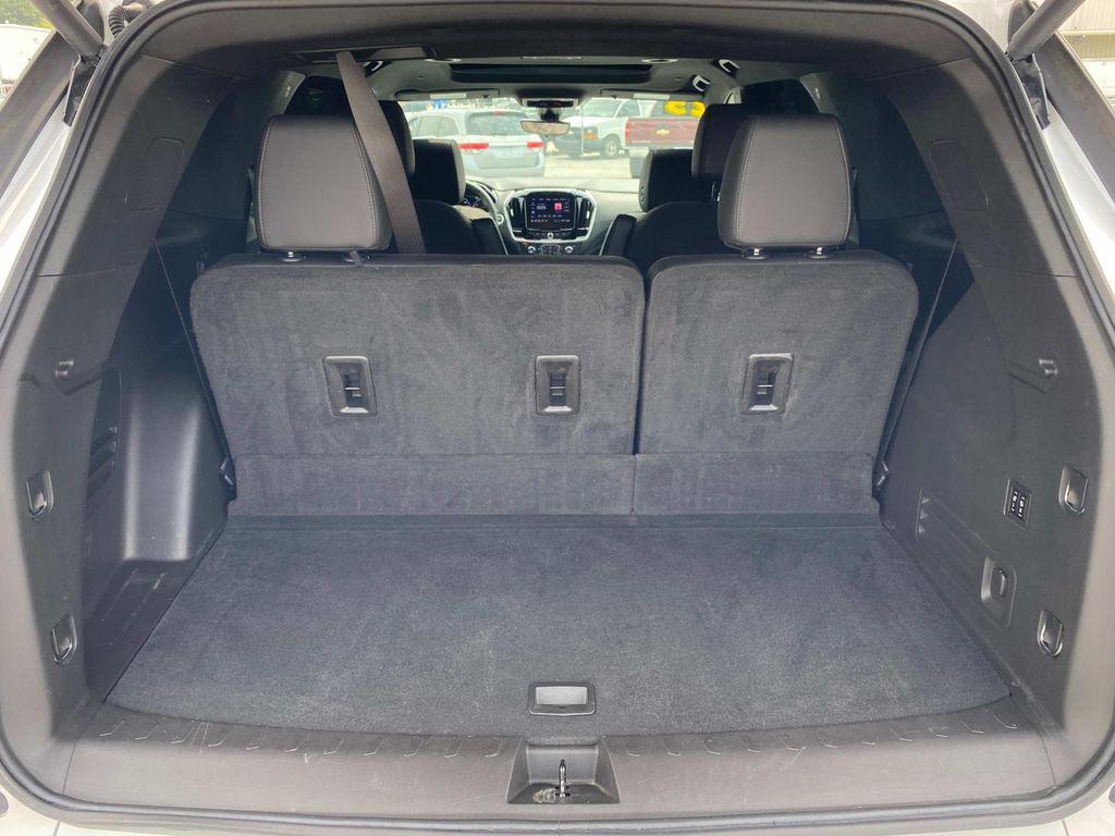 used 2023 Chevrolet Traverse car, priced at $27,890