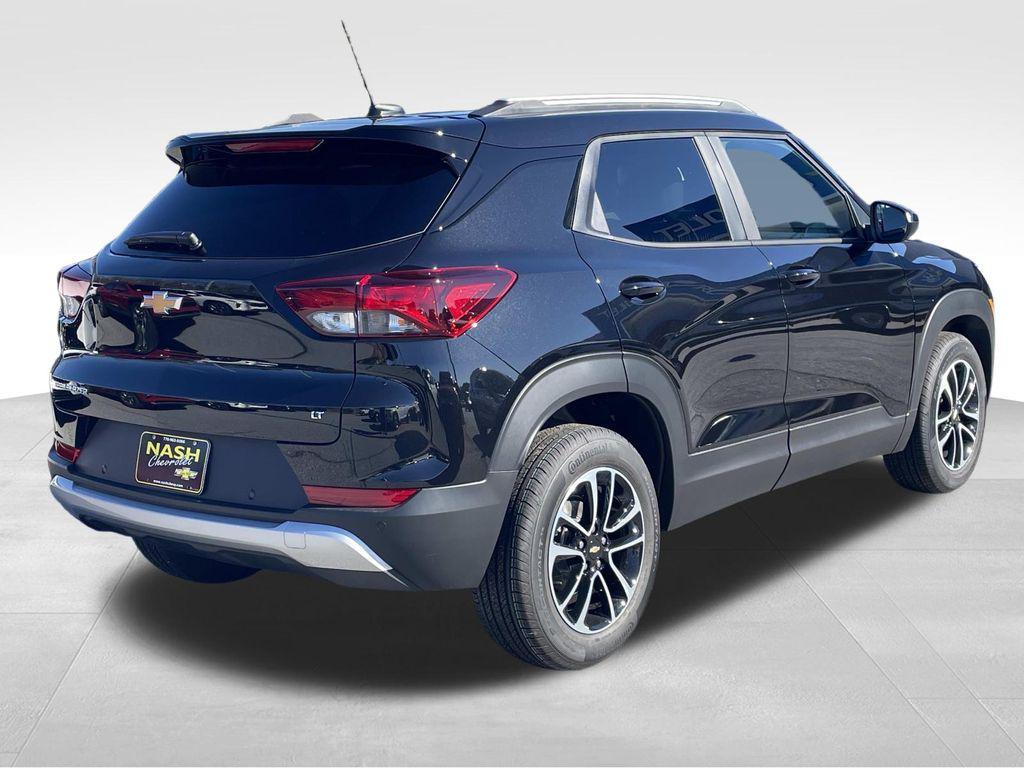 new 2026 Chevrolet TrailBlazer car, priced at $27,697