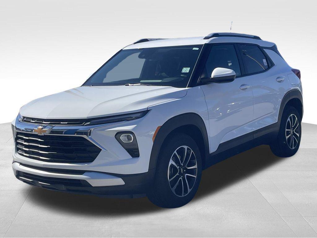 new 2026 Chevrolet TrailBlazer car, priced at $27,801