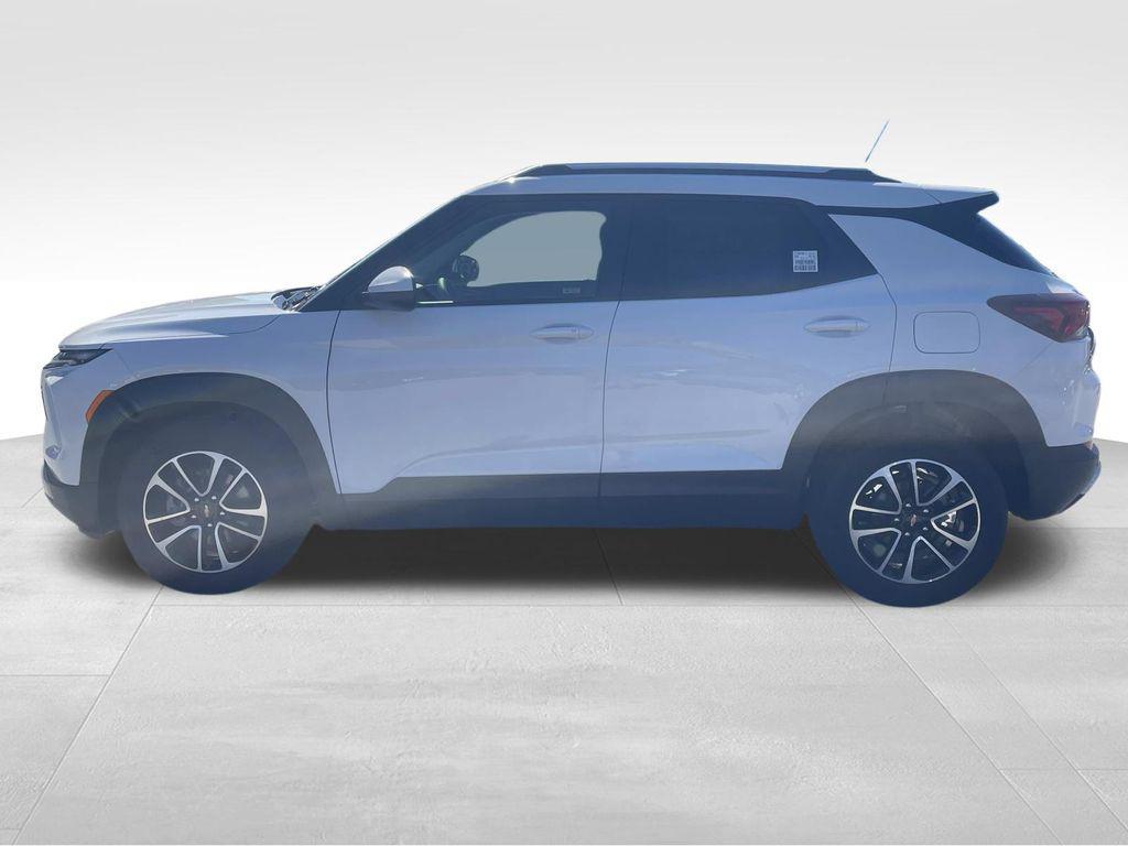 new 2026 Chevrolet TrailBlazer car, priced at $27,801