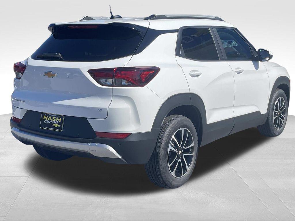 new 2026 Chevrolet TrailBlazer car, priced at $27,801