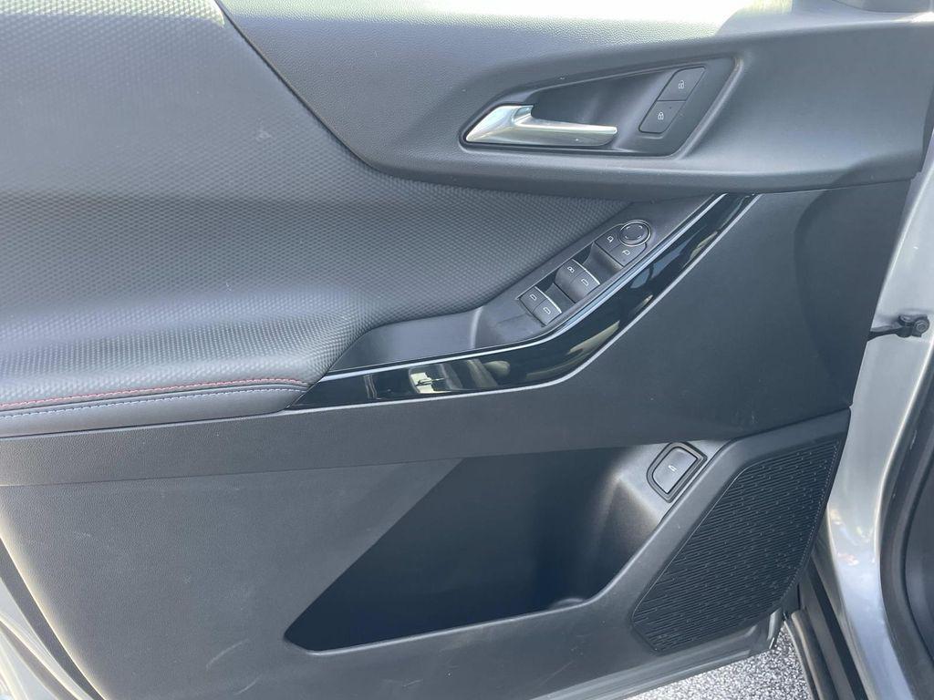 used 2025 Chevrolet Equinox car, priced at $30,890