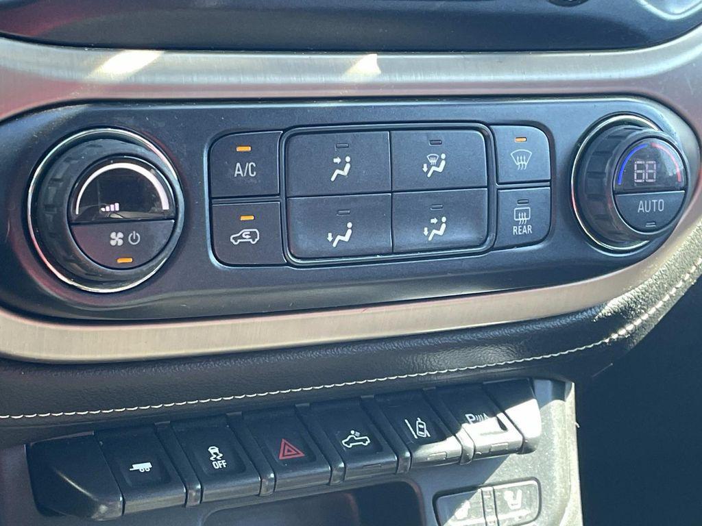 used 2019 GMC Canyon car, priced at $21,995