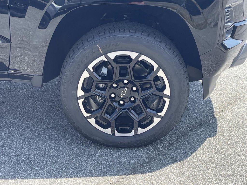 new 2026 Chevrolet Colorado car, priced at $45,333