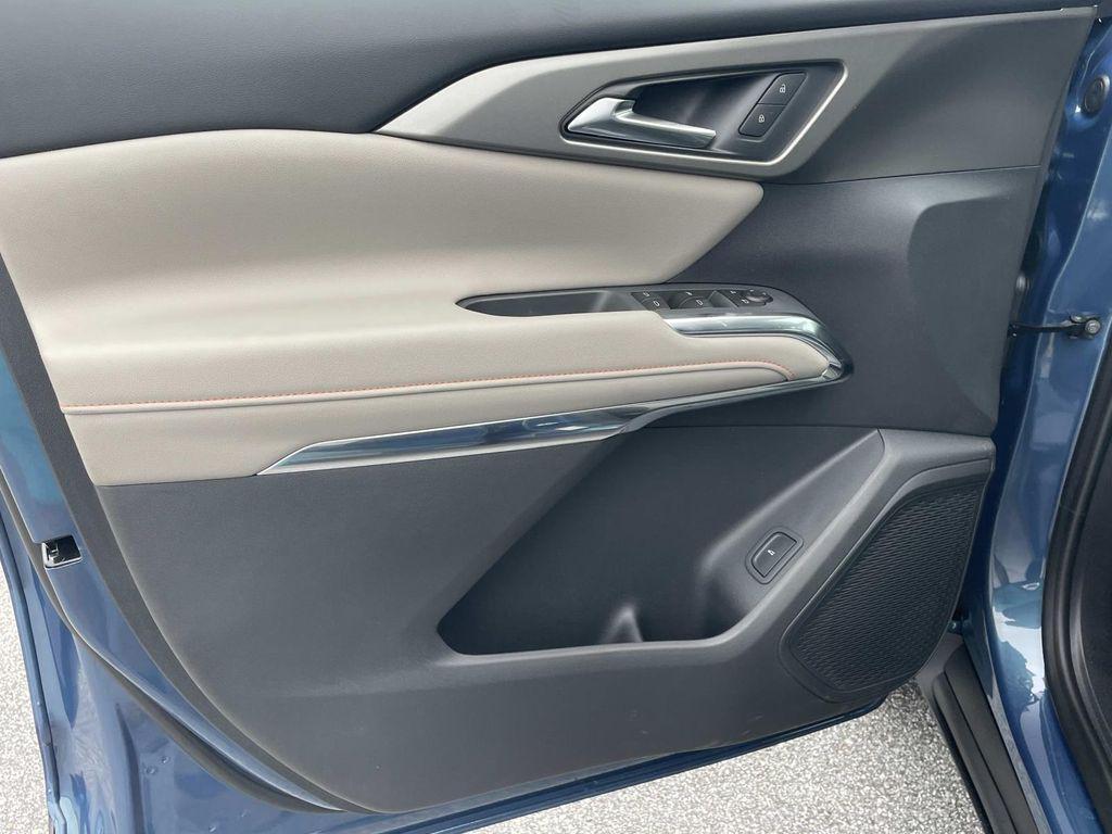 new 2026 Chevrolet Traverse car, priced at $39,194