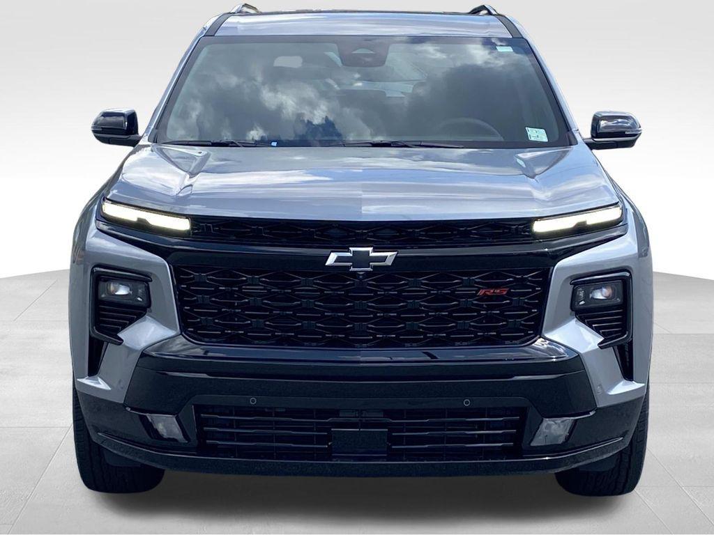 new 2026 Chevrolet Traverse car, priced at $52,748