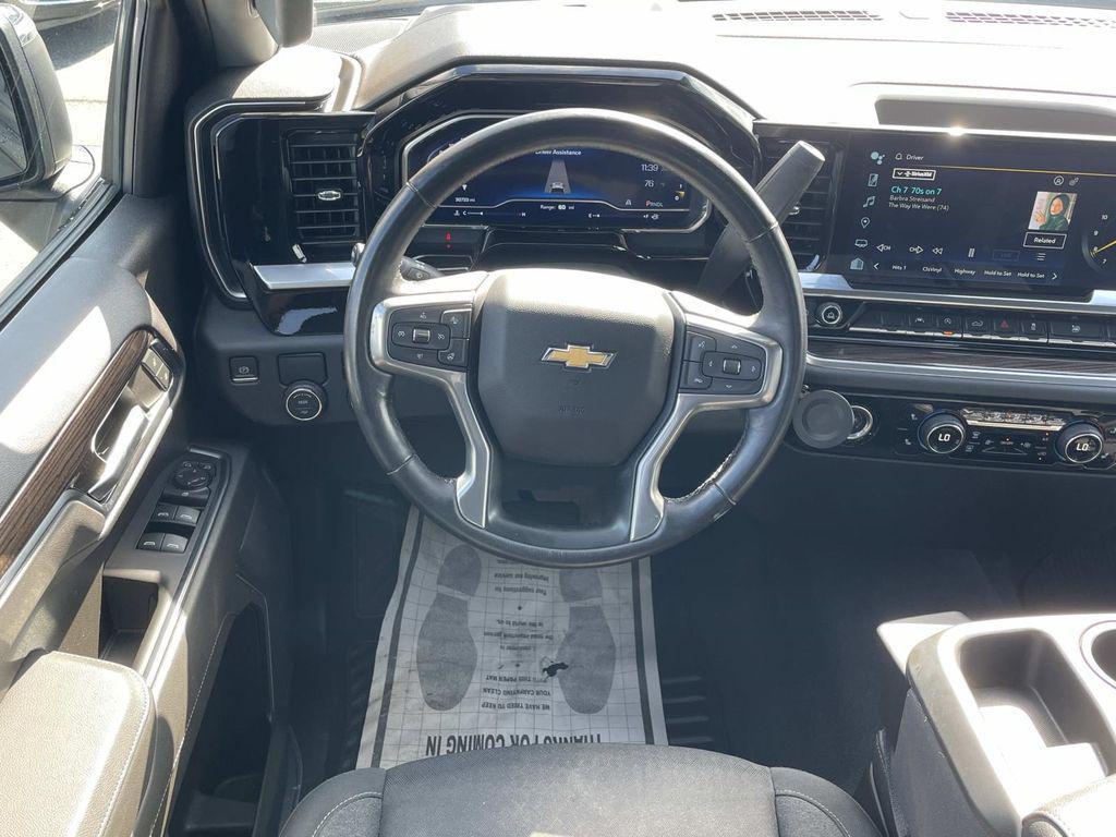 used 2022 Chevrolet Silverado 1500 car, priced at $36,590