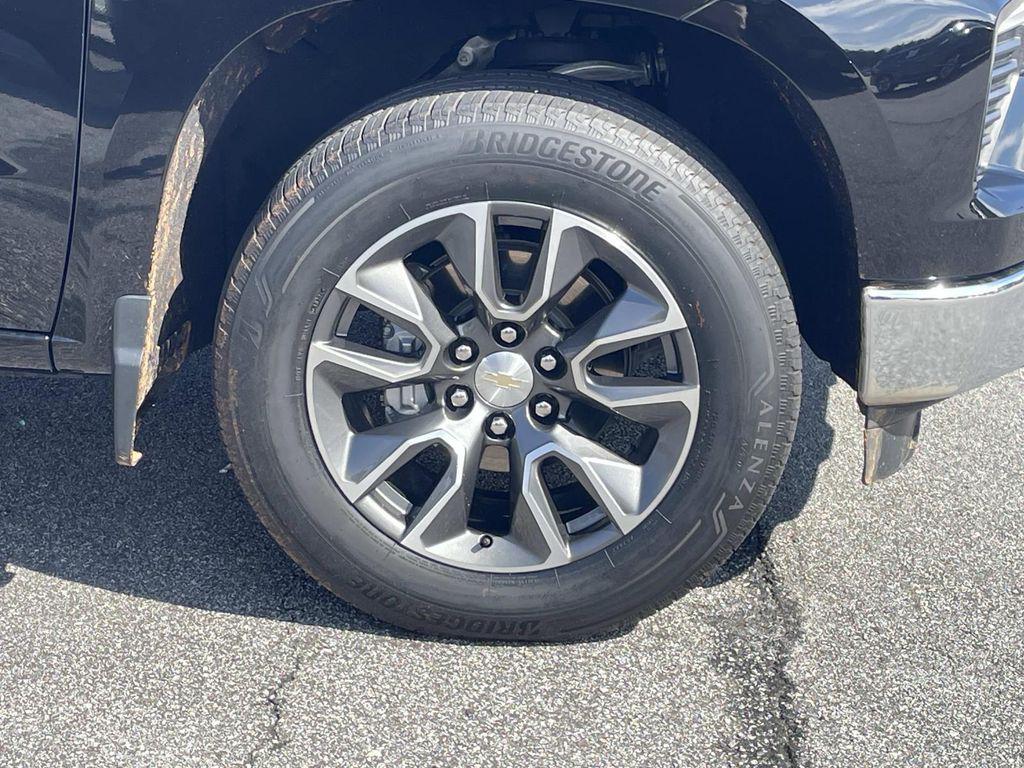 used 2022 Chevrolet Silverado 1500 car, priced at $36,590