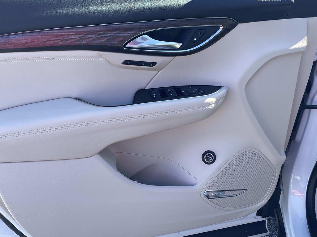 used 2021 Buick Envision car, priced at $22,990