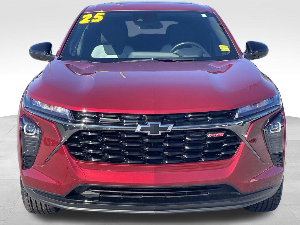used 2025 Chevrolet Trax car, priced at $22,390