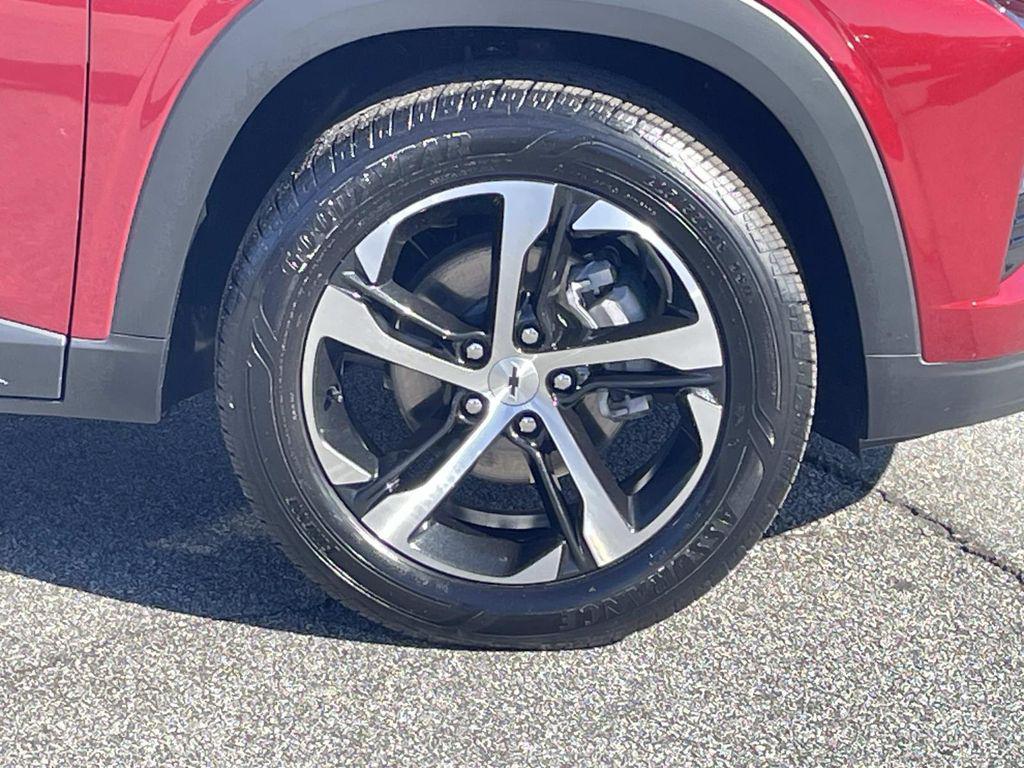 used 2025 Chevrolet Trax car, priced at $22,390