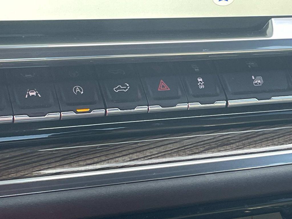 used 2024 Chevrolet Silverado 1500 car, priced at $33,990