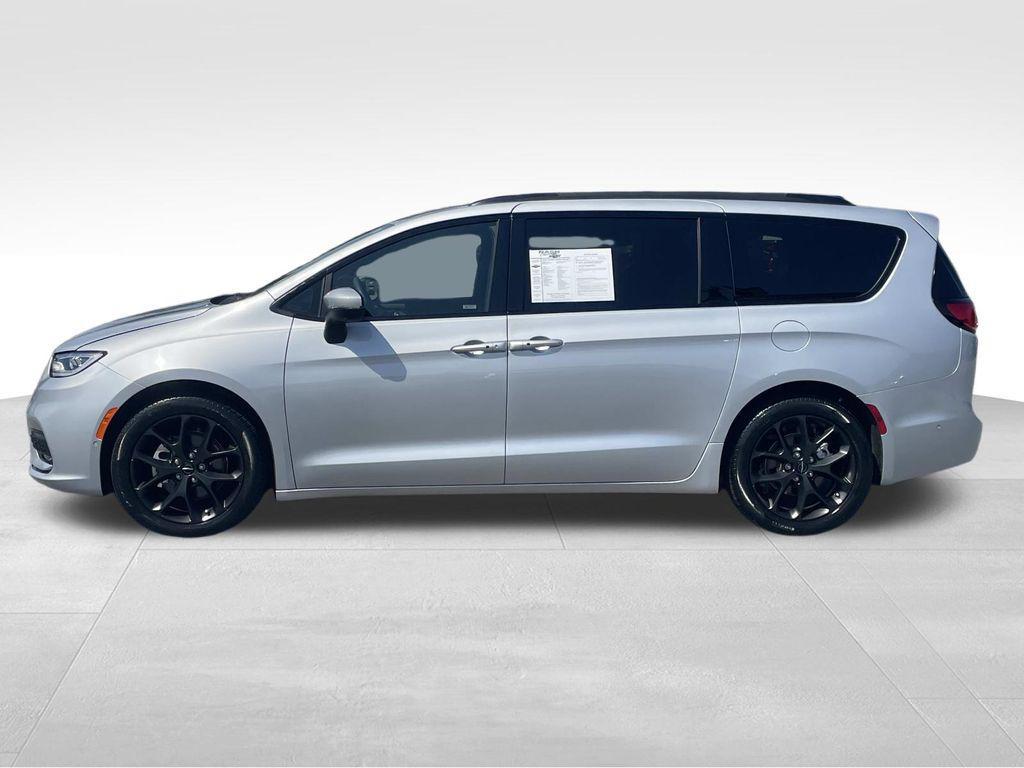 used 2023 Chrysler Pacifica car, priced at $28,990