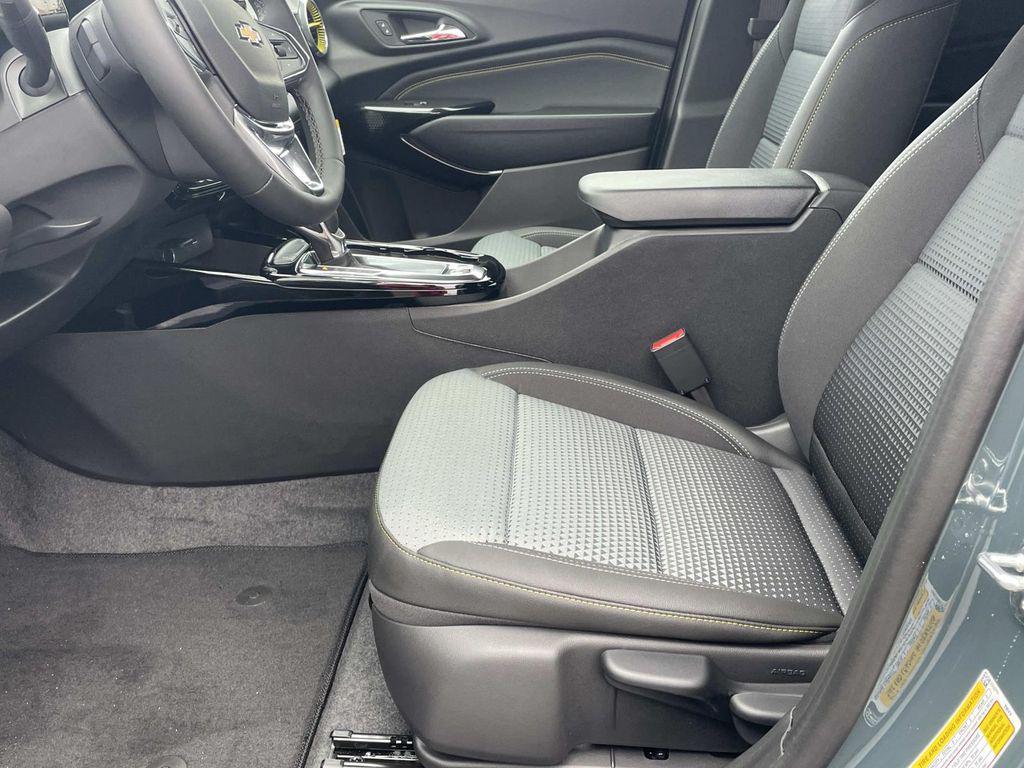 new 2026 Chevrolet Trax car, priced at $25,367