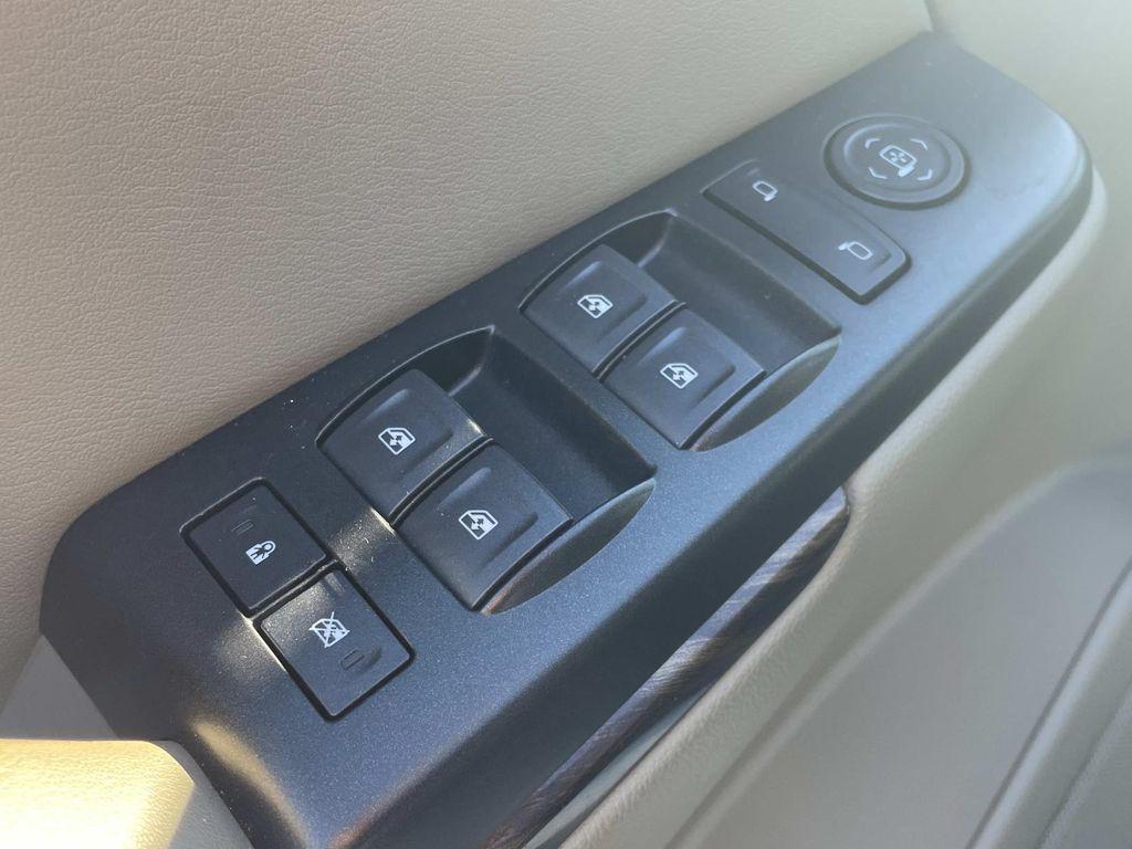 used 2019 GMC Yukon car, priced at $19,490