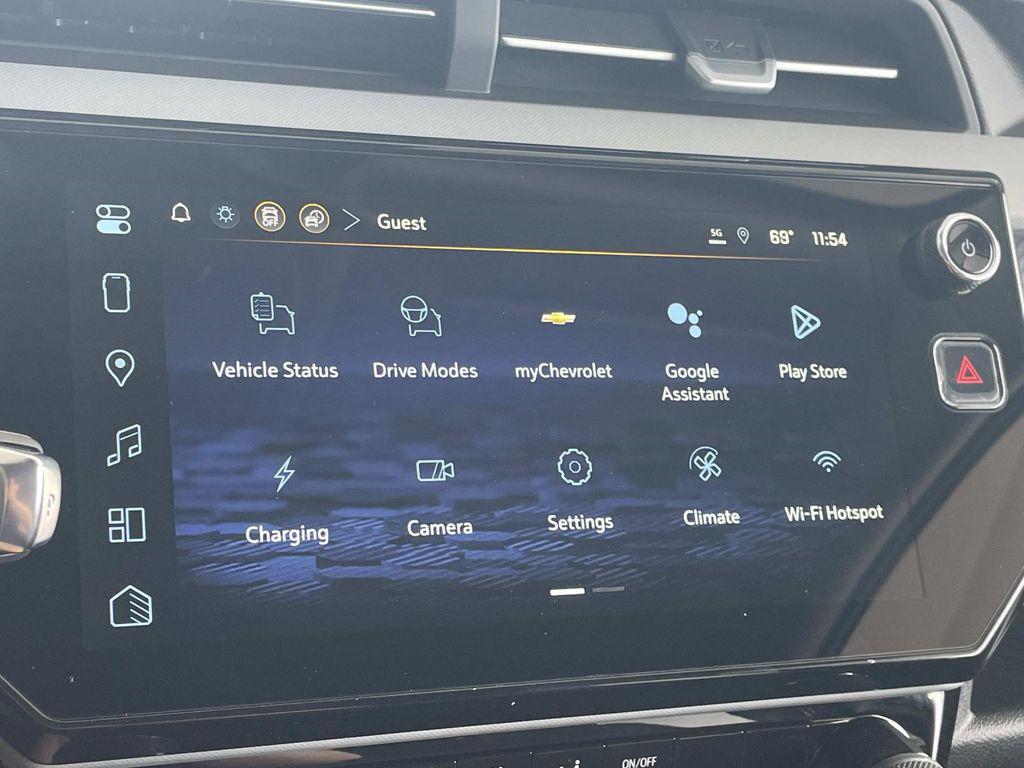 new 2027 Chevrolet Bolt car, priced at $29,251