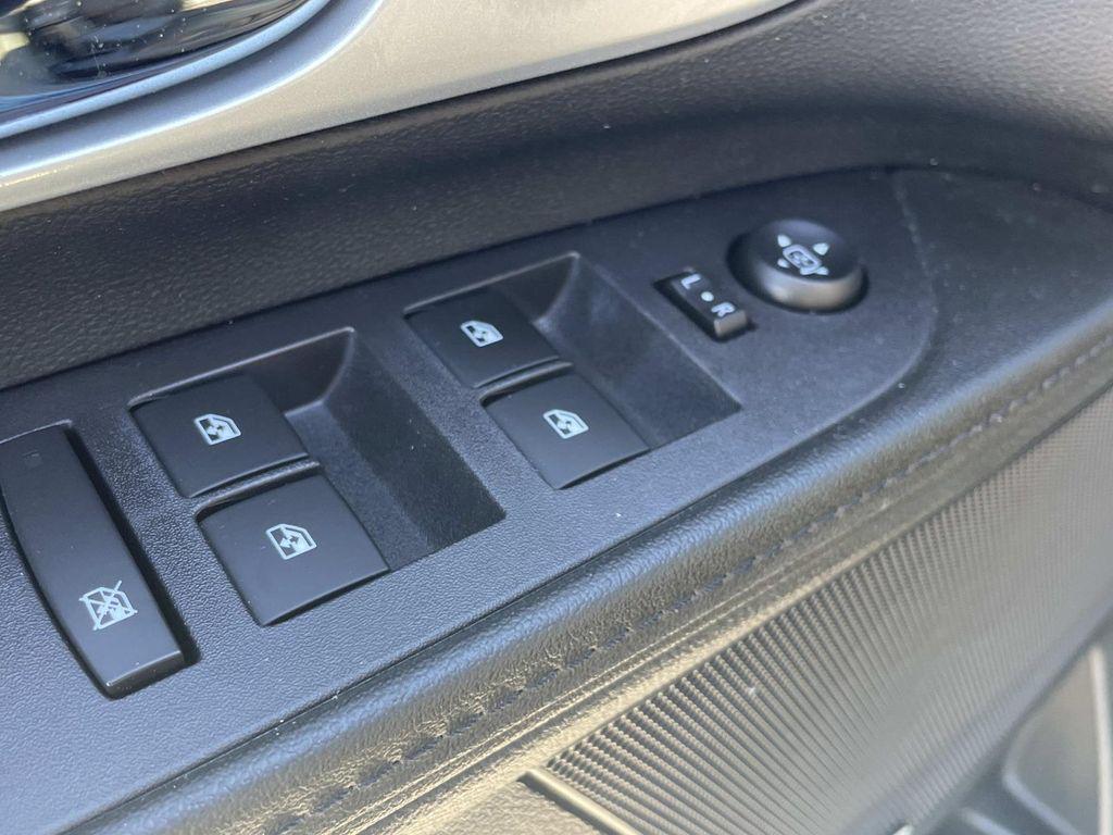 used 2016 Chevrolet Equinox car, priced at $8,490