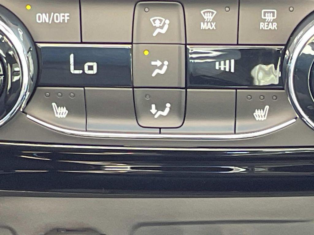 new 2026 Chevrolet Trax car, priced at $25,108