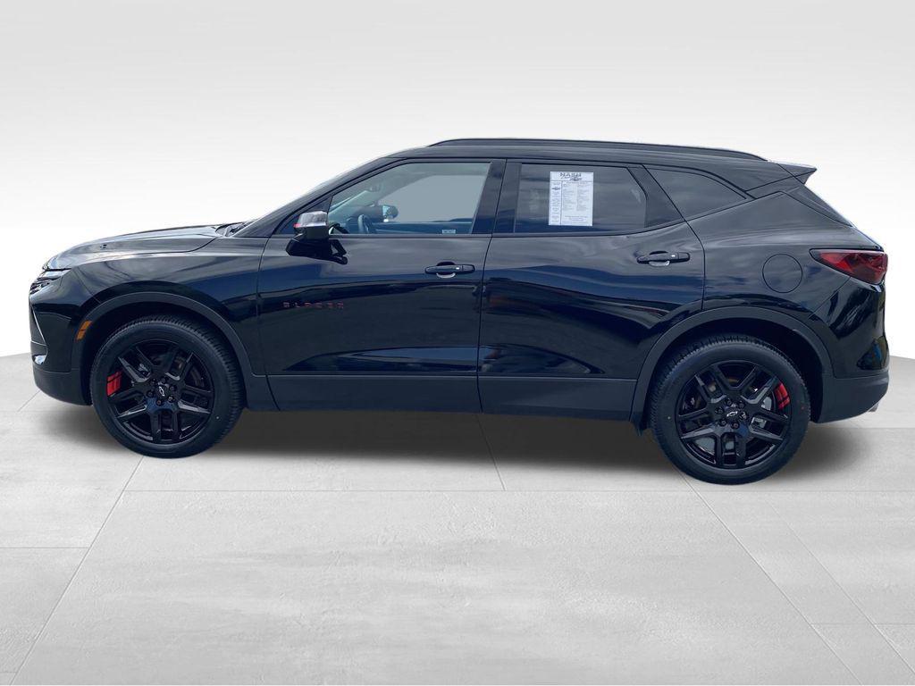 used 2024 Chevrolet Blazer car, priced at $25,390