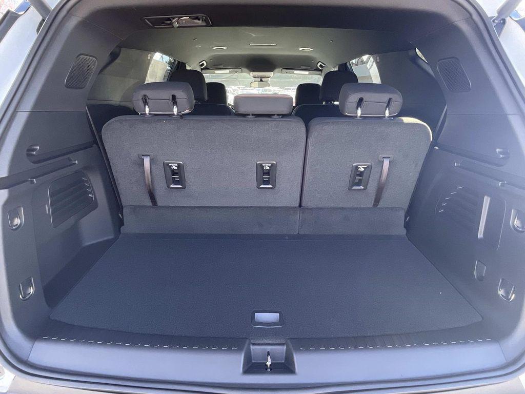 new 2026 Chevrolet Traverse car, priced at $38,622