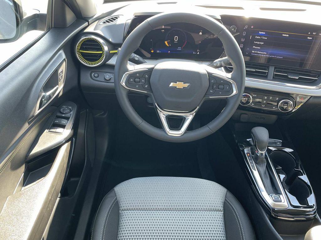 new 2026 Chevrolet Trax car, priced at $25,147