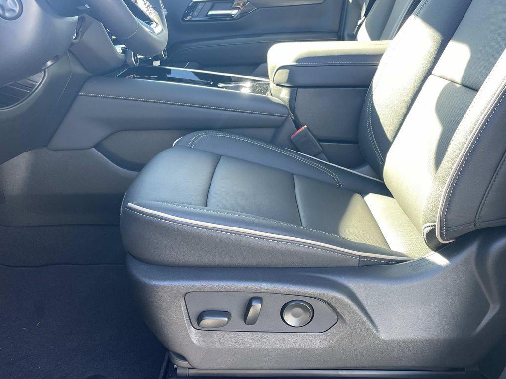 new 2026 Chevrolet Suburban car, priced at $85,495