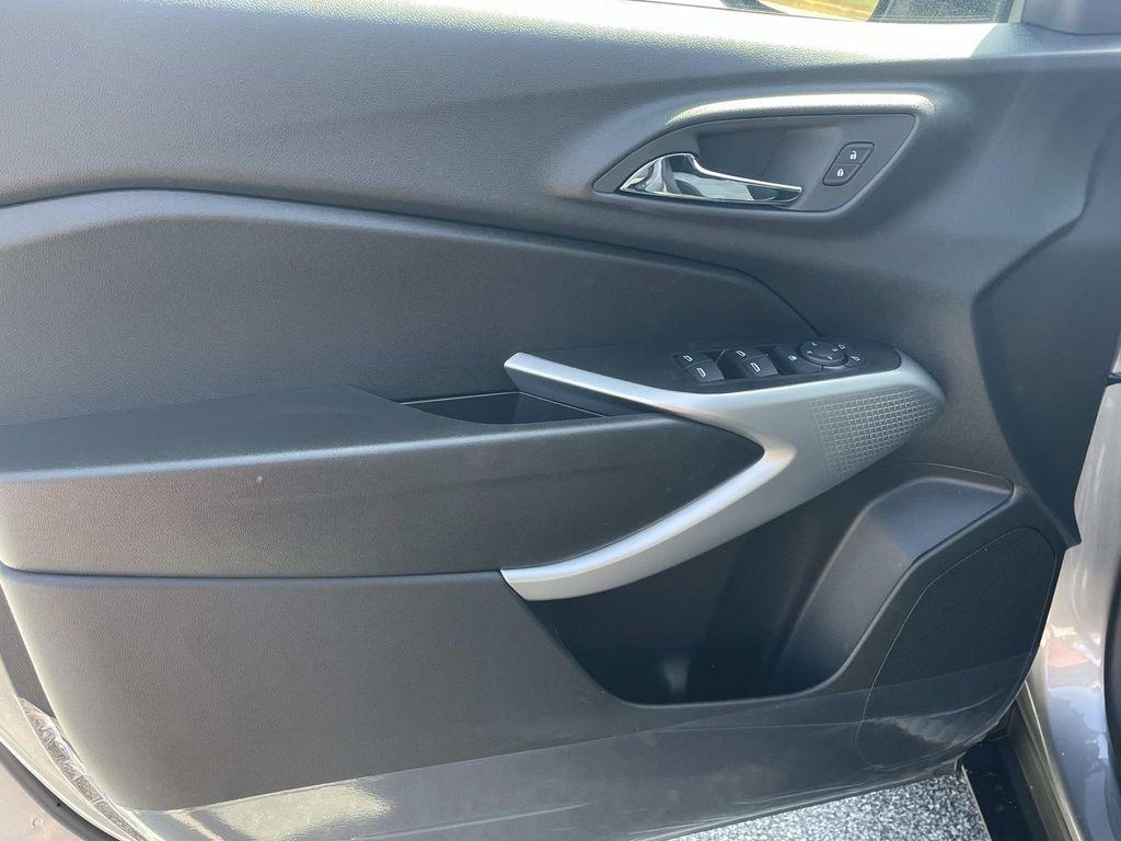 new 2026 Chevrolet Trax car, priced at $25,307