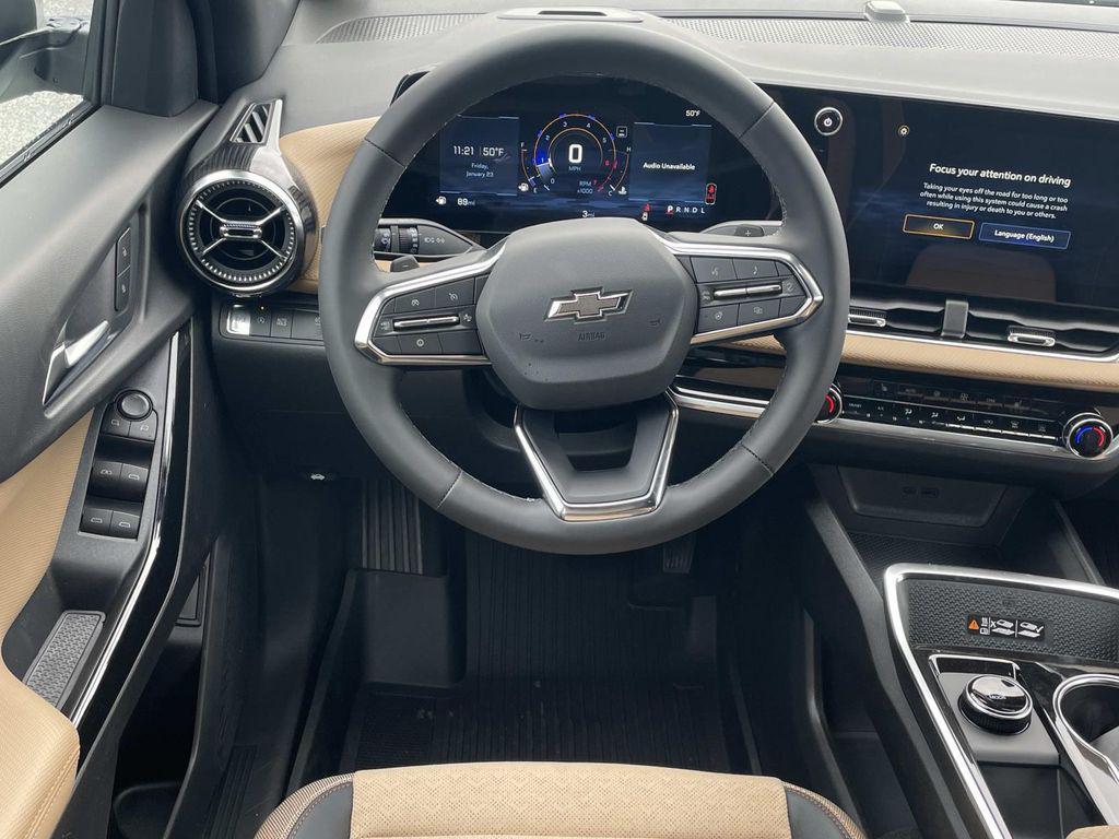 new 2026 Chevrolet Equinox car, priced at $32,547