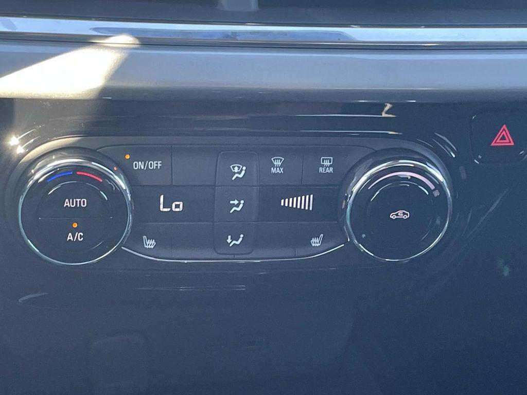 new 2026 Chevrolet Trax car, priced at $25,367