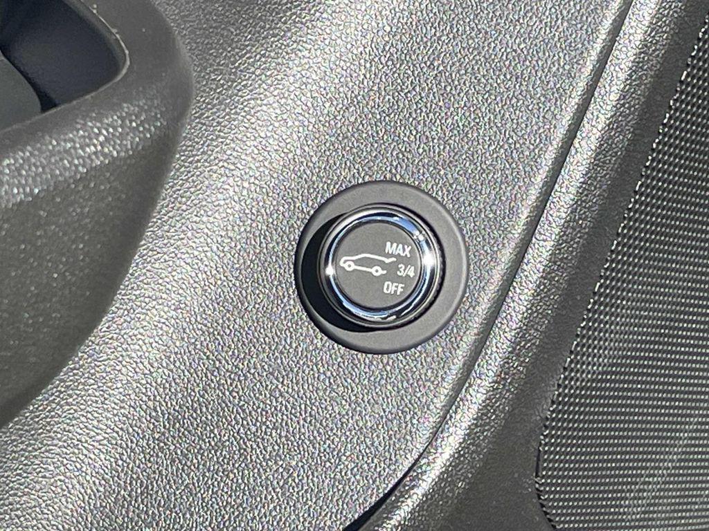 new 2025 Chevrolet Blazer car, priced at $33,500