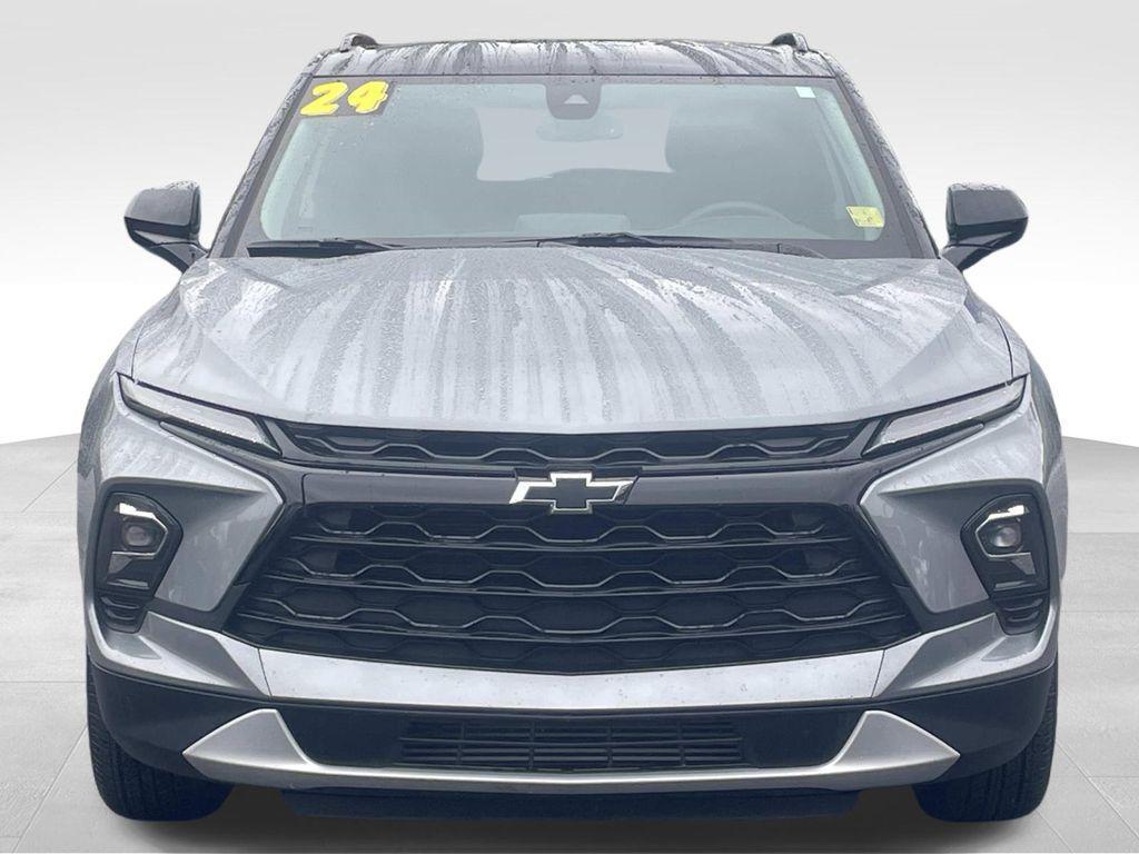 used 2024 Chevrolet Blazer car, priced at $23,990