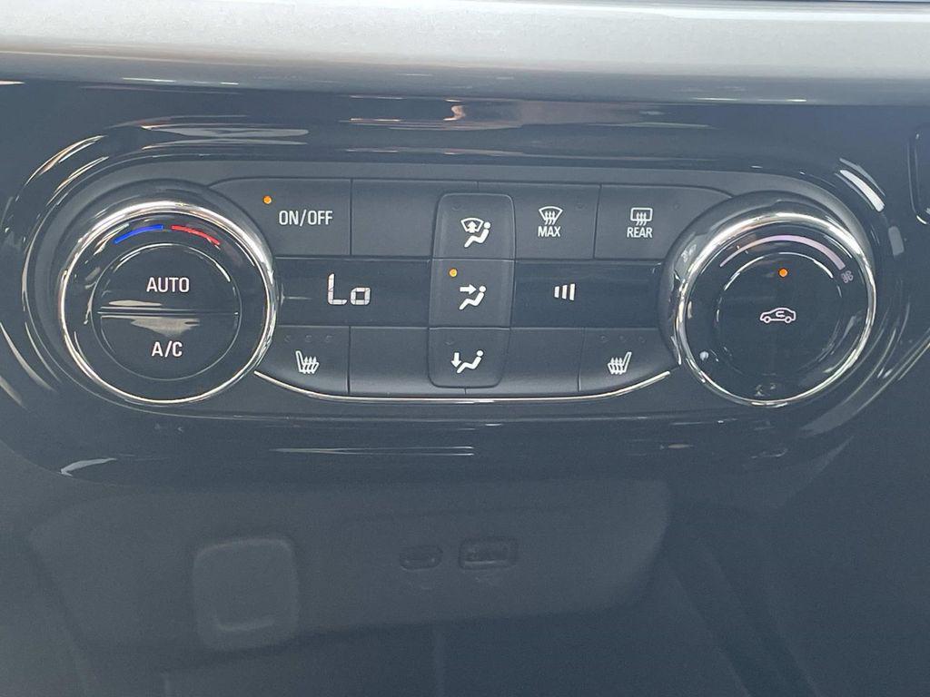 new 2026 Chevrolet Trax car, priced at $25,367