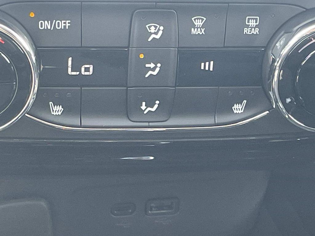 new 2026 Chevrolet Trax car, priced at $25,367