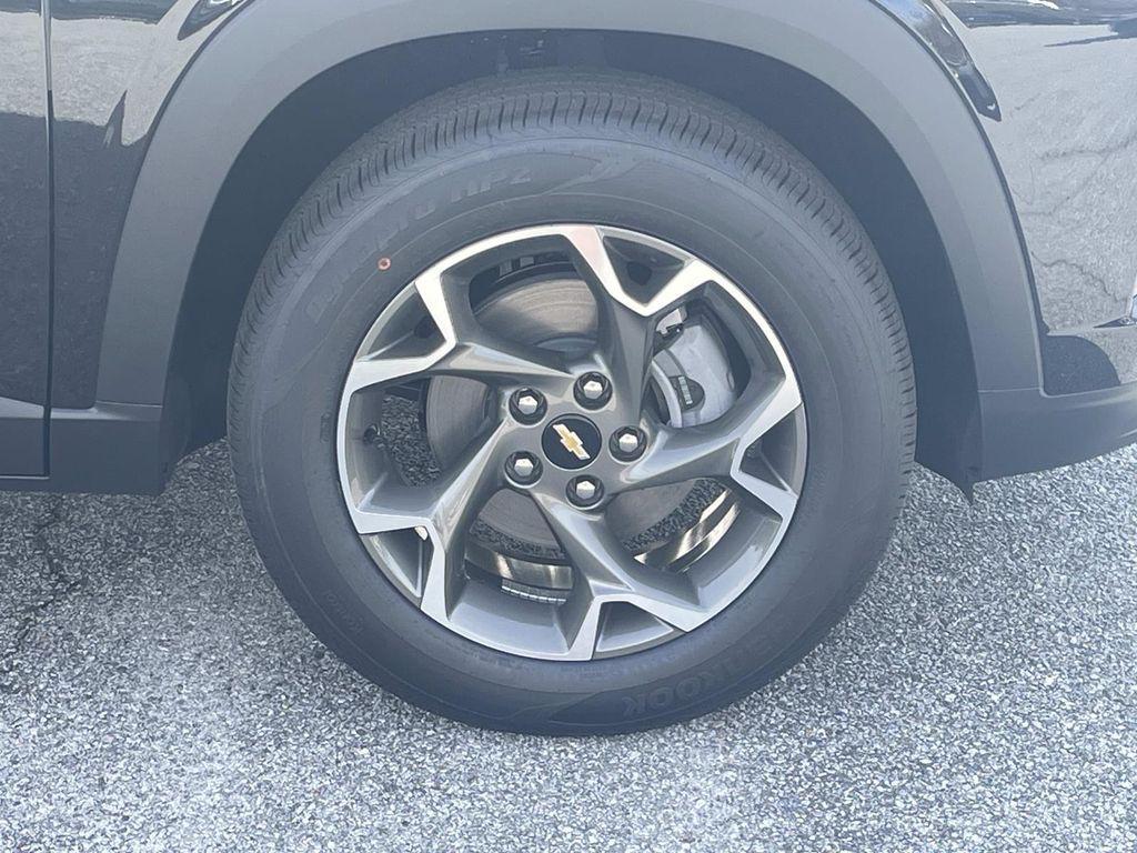 new 2026 Chevrolet Trax car, priced at $25,367