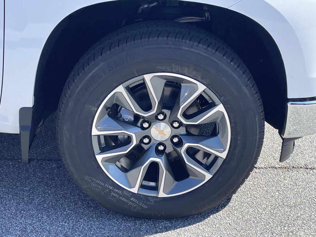 new 2026 Chevrolet Silverado 1500 car, priced at $48,279