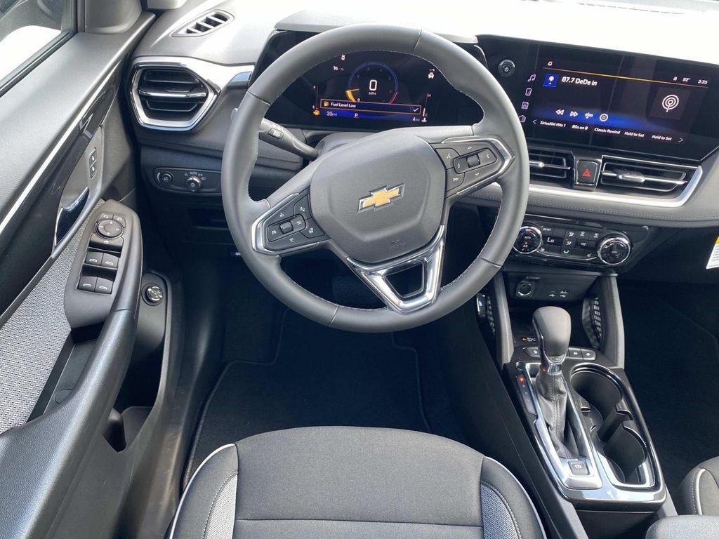 new 2026 Chevrolet TrailBlazer car, priced at $27,979