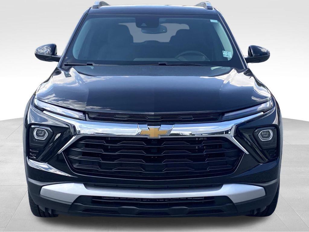 new 2026 Chevrolet TrailBlazer car, priced at $27,979