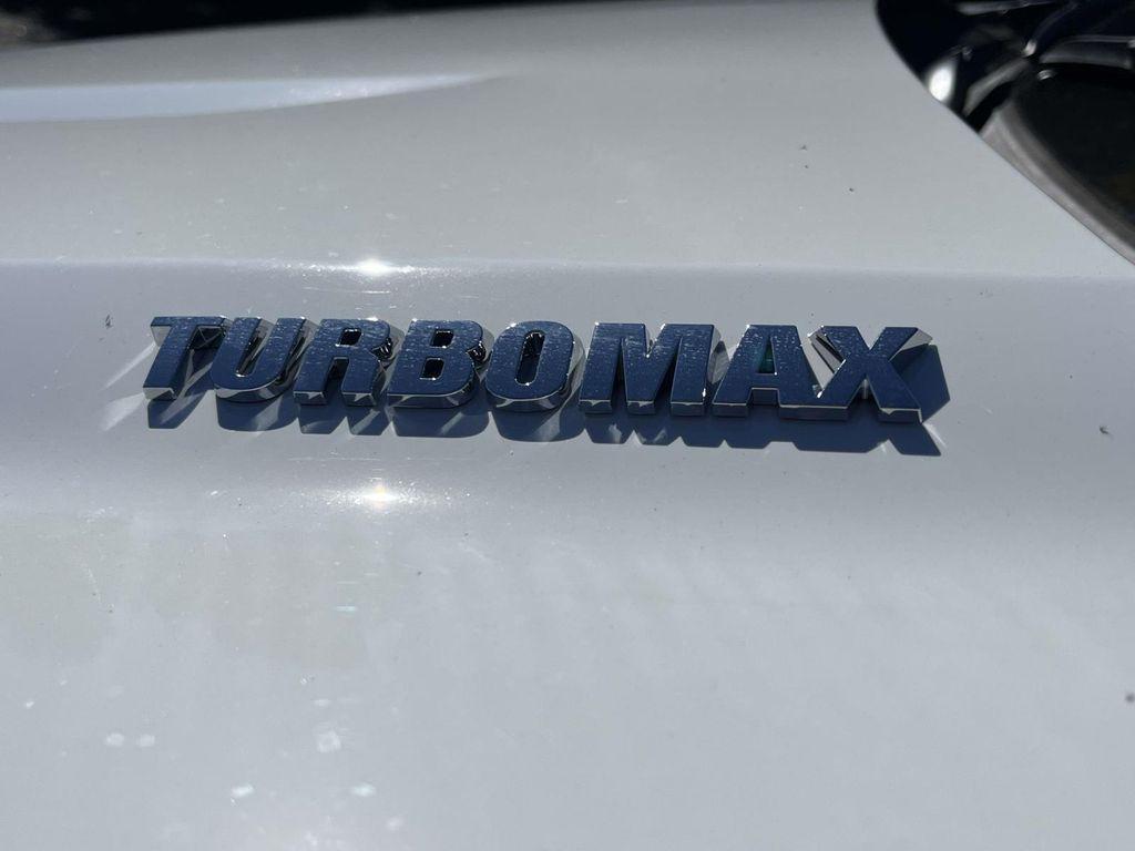 new 2026 Chevrolet Silverado 1500 car, priced at $32,423